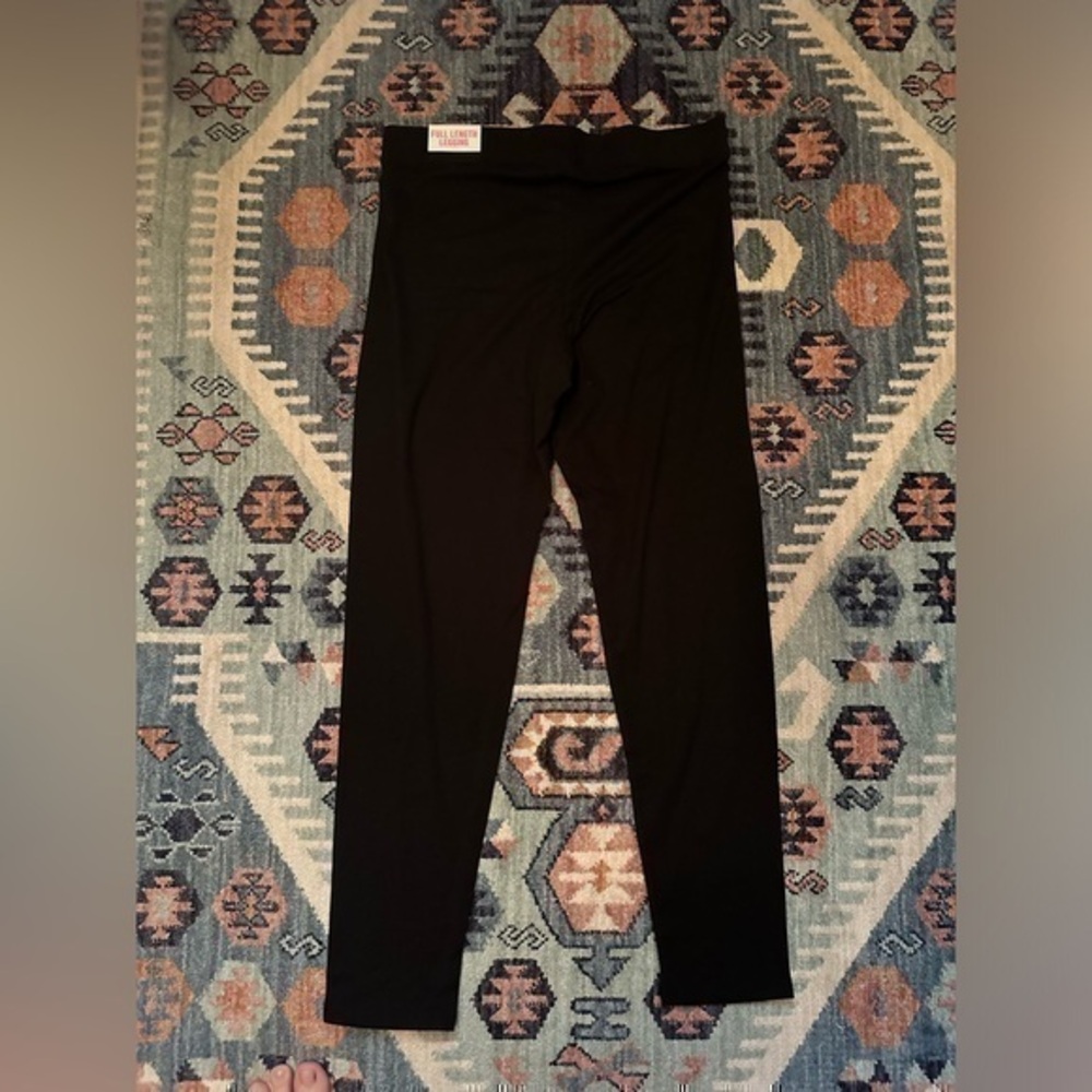 NWT Cotton Pink Victoria’s Secret Black Full Length Leggings - Picture 2 of 7